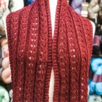Footprints Lace Scarf Pattern in Red